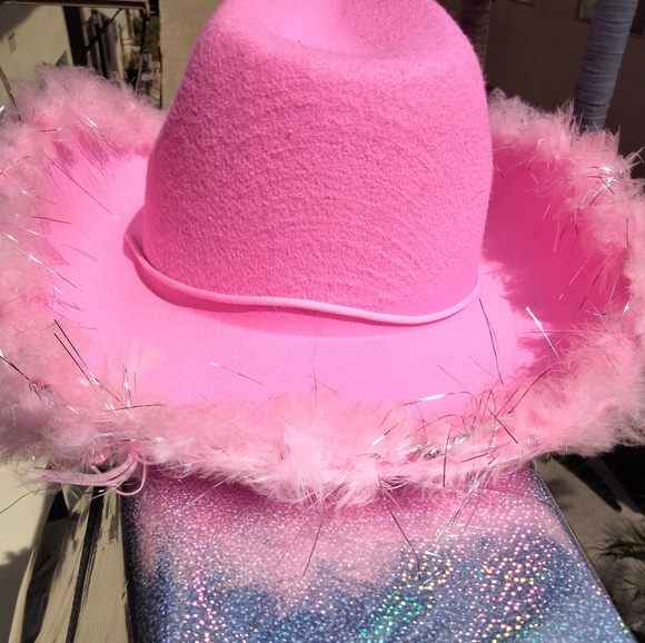 Light up LED Cowgirl party hat/ bandana/ heart shaped glasses set - Picture 6 of 11